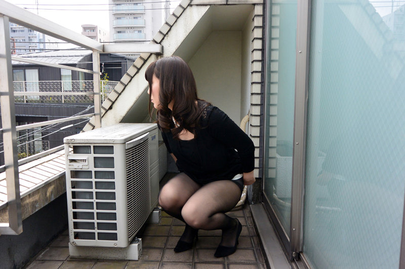 【レビュー】美泉咲主演『「こんなところでゴメンなさい…。でも、もう我慢出来なかったの…」 トイレが故障で使えず膀胱限界の放尿婦人36人』- ぽっちゃり・熟女好きは必見！